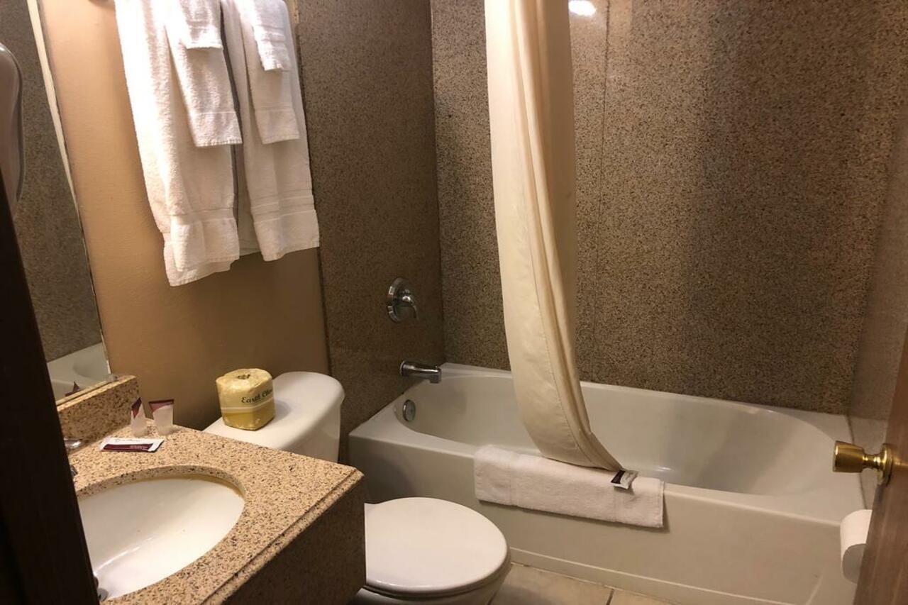 Riverton Inn & Suites Riverton Extérieur photo