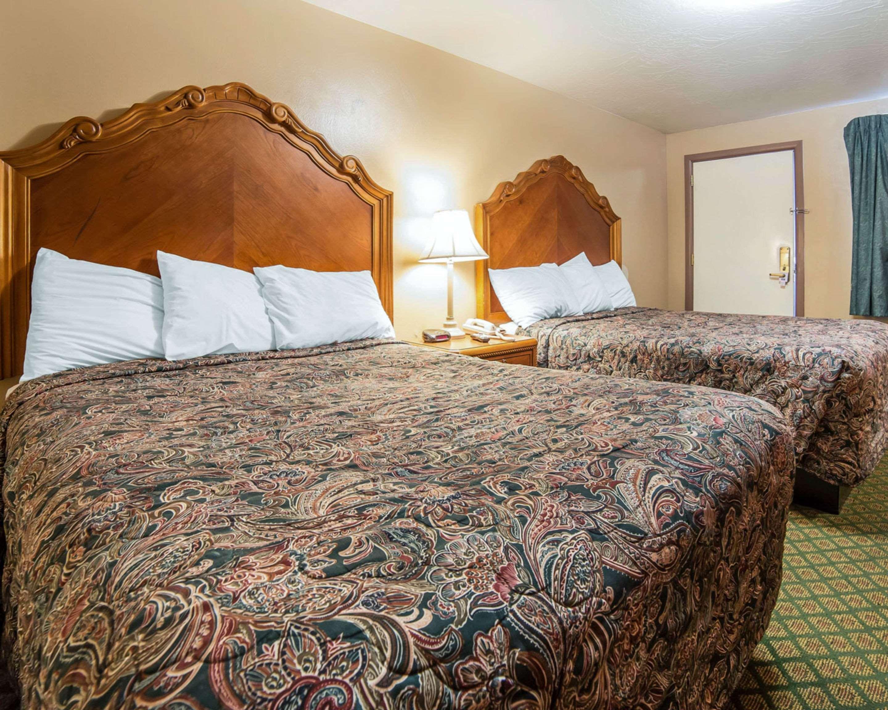 Riverton Inn & Suites Riverton Extérieur photo