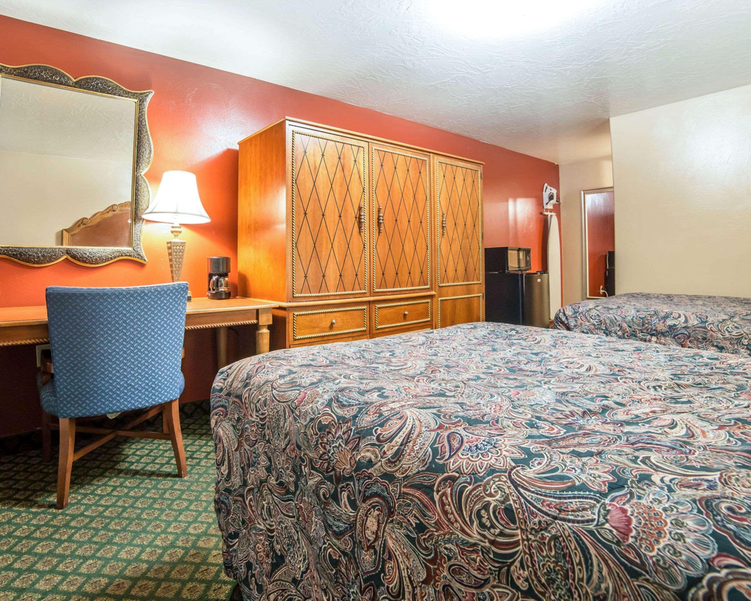 Riverton Inn & Suites Riverton Extérieur photo